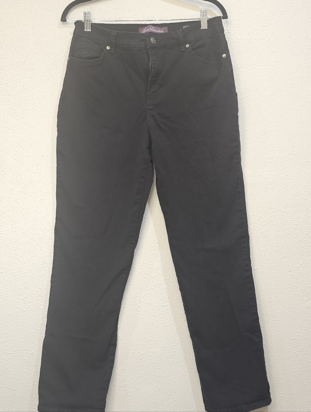 Black Women's Straight-Leg Jeans
